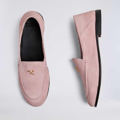 WOMEN'S METAL TEES SUEDE FLEX LOAFER - US 7431